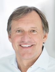 Dr. med. Jens Herresthal ist Facharzt für Orthopädie und Unfallchirurgie, Spezielle Orthopädische Chirurgie, Sportmedizin bei der Berger Privatklinik in Frankfurt am Main, Deutschland.